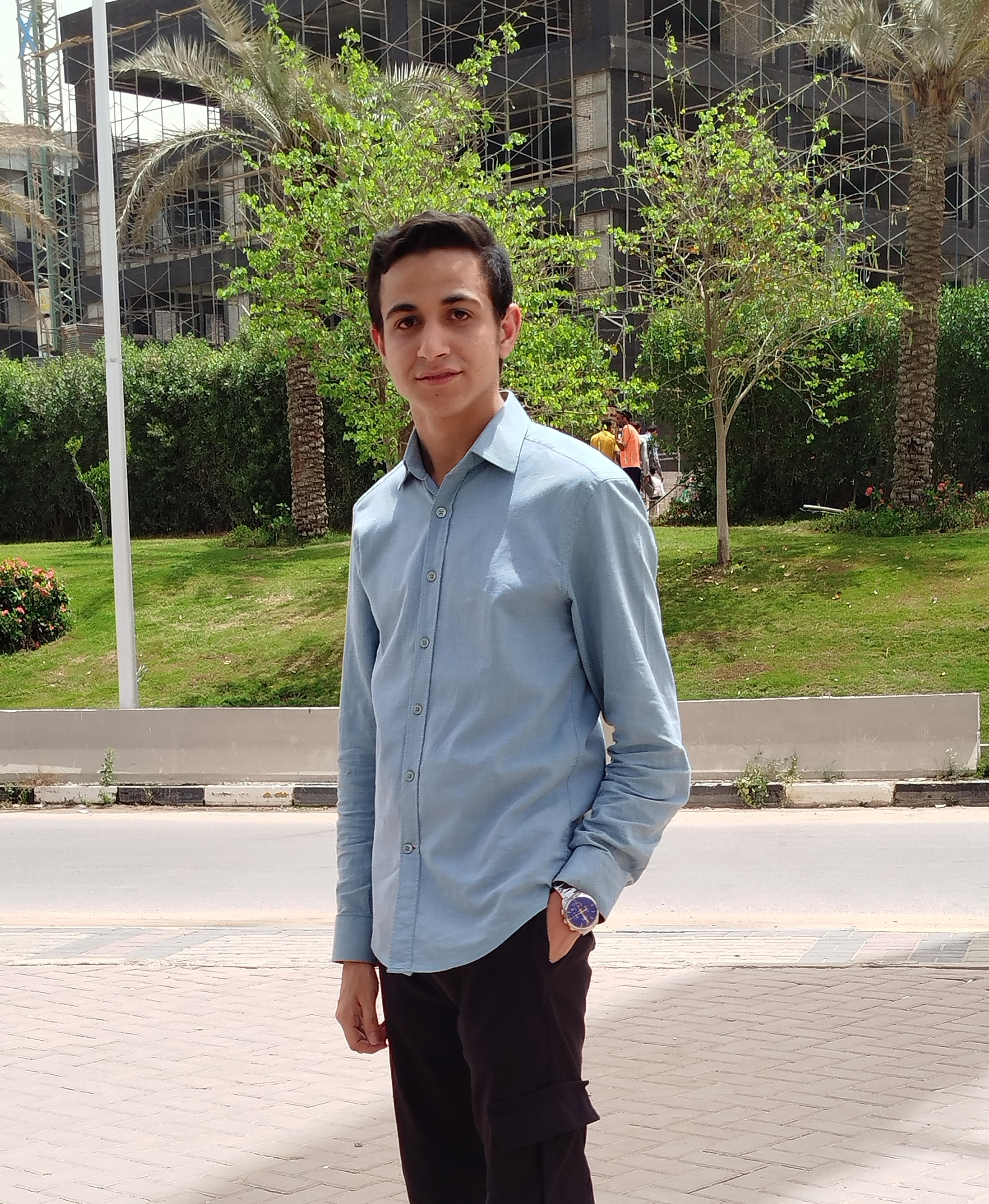مشرف منتدى